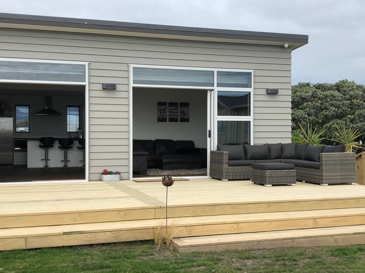 Otaki Beachfront Getaway 外观 照片
